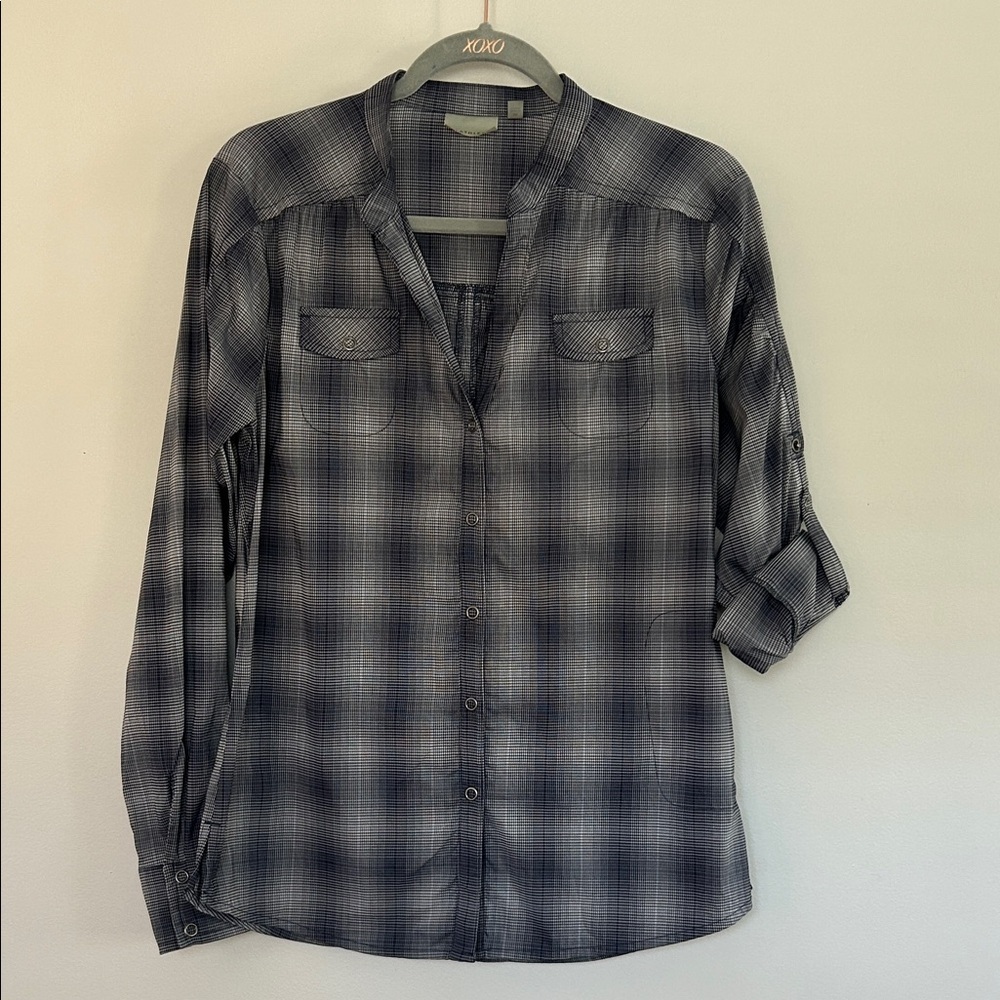 Athleta Happy Trails Women’s Snap Front Blue Plaid Shirt
